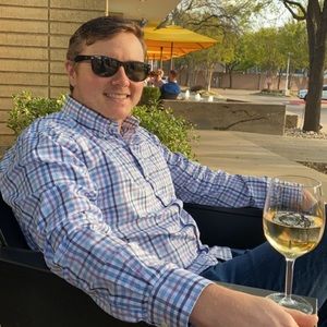 Meet your Posher, Caroline